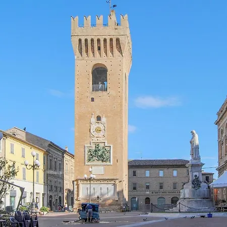 Amazing In Porto Santelpidio With Wifi